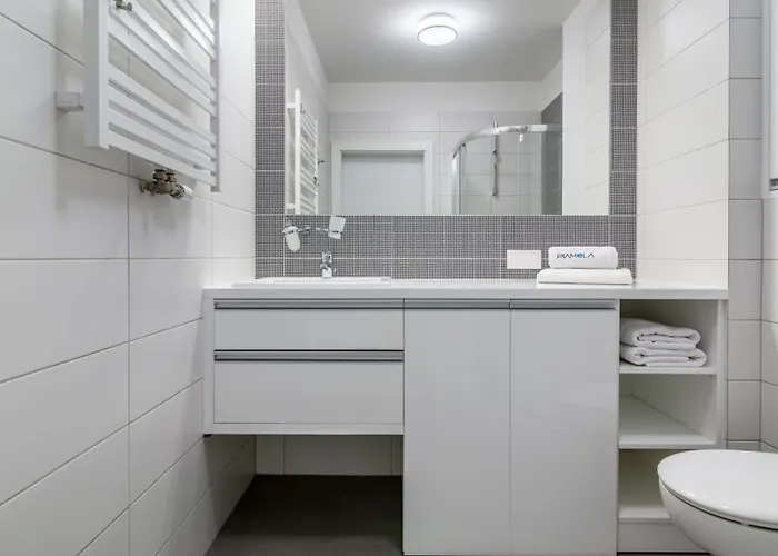 Apartamento Przytulny Na Zamknietym Osiedlu, Bezplatne Solarium